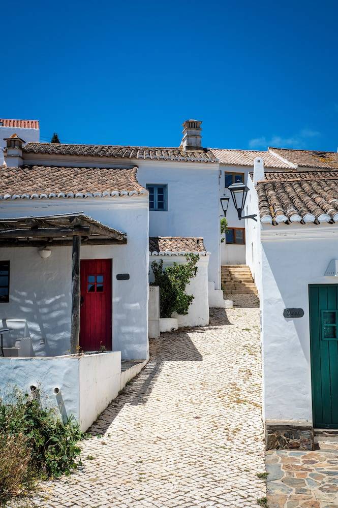 Aldeia da Pedralva by WOT Signature 1