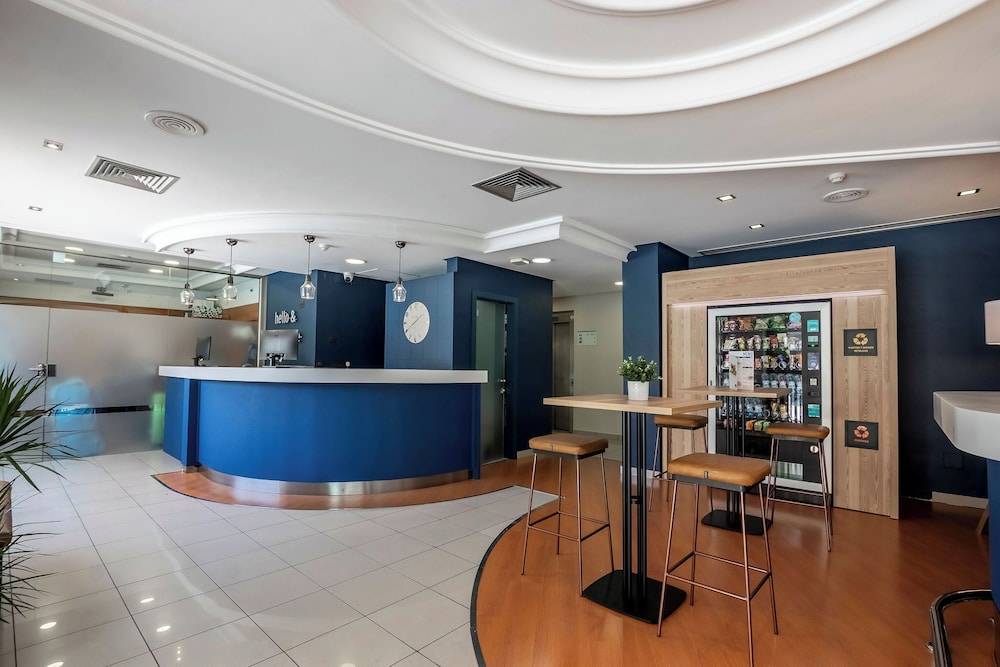 Travelodge Alicante Puerto 2