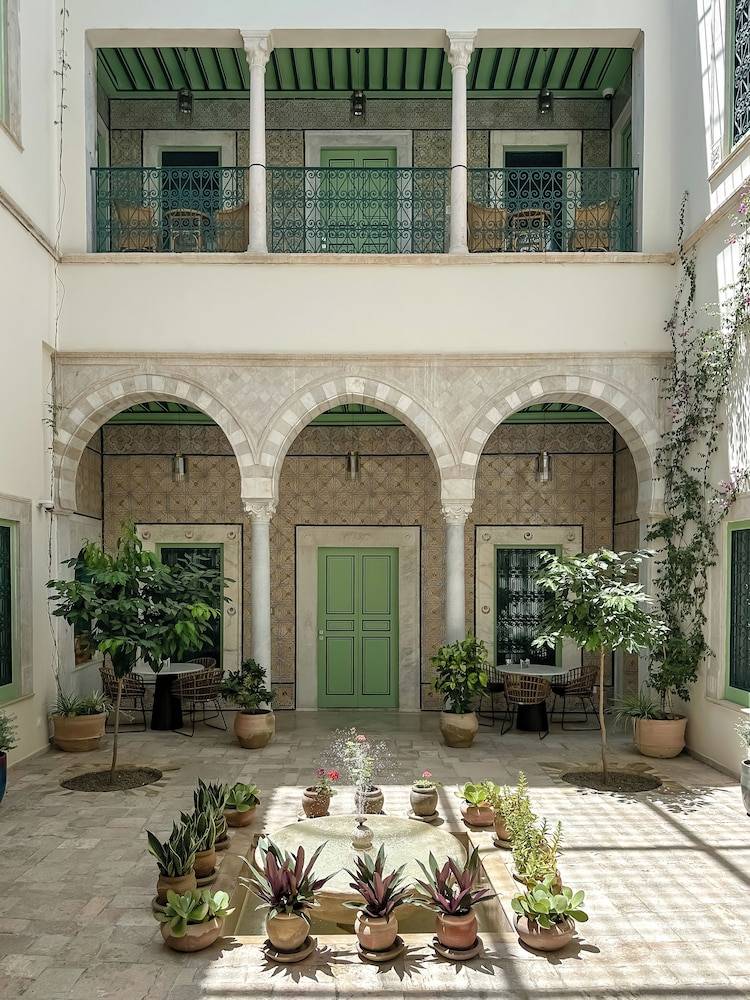 Dar Ben Turkia 1