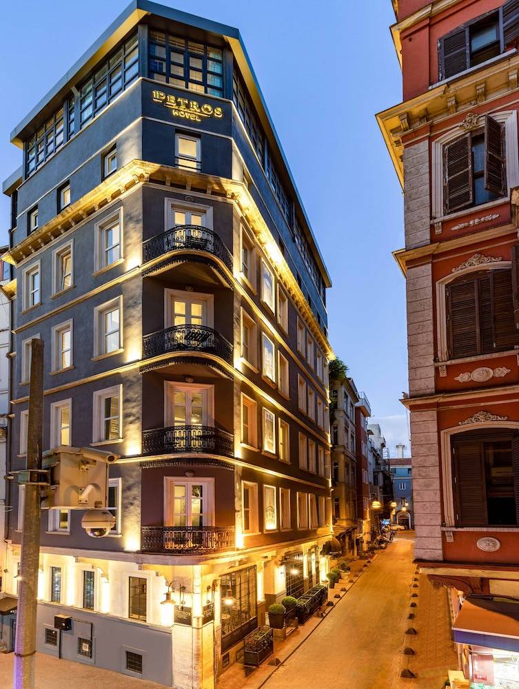 Petros Hotel 1