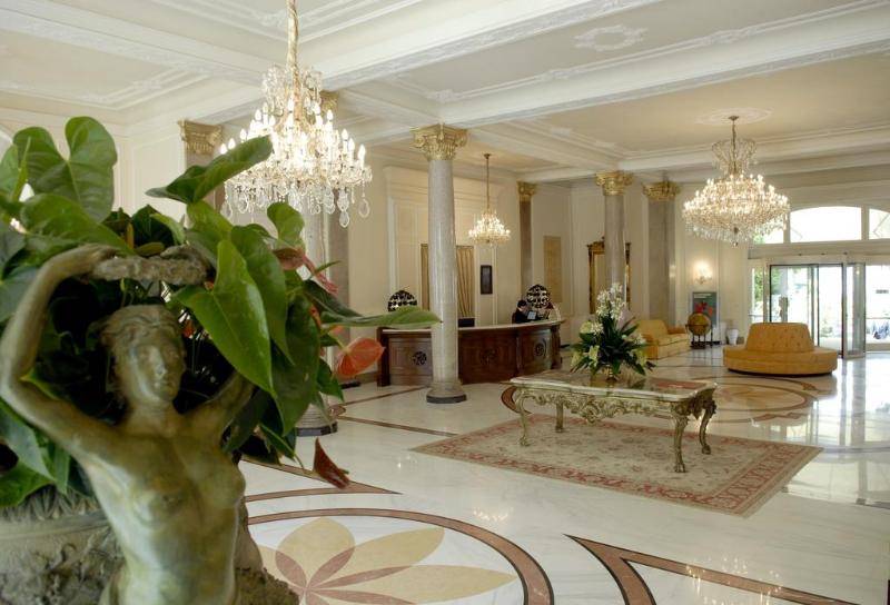 Grand Hotel Rimini e Residenza Grand Hotel 1