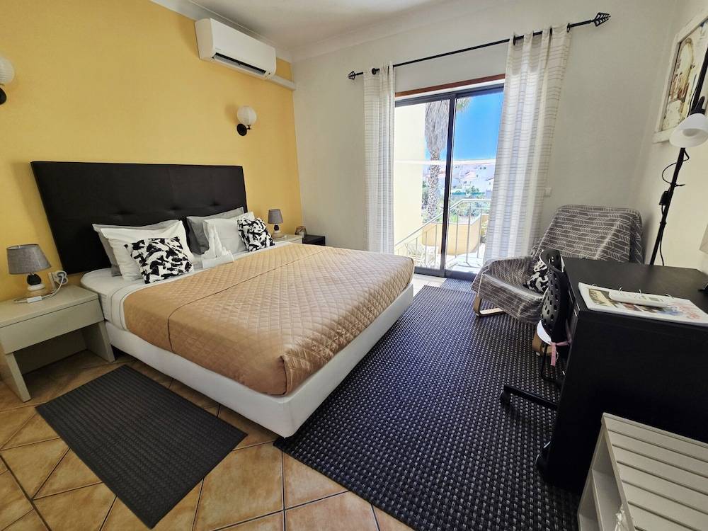 DreamLagos B&B 2