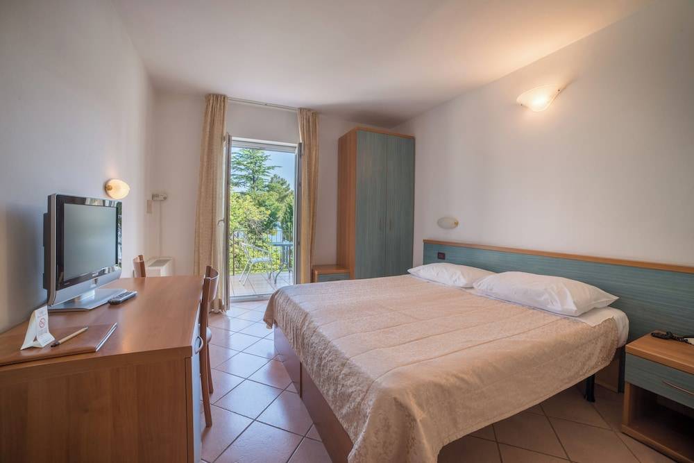 Belvedere Resort Hotels 2