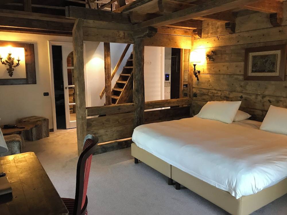 Relais du Chateau Blanc 2