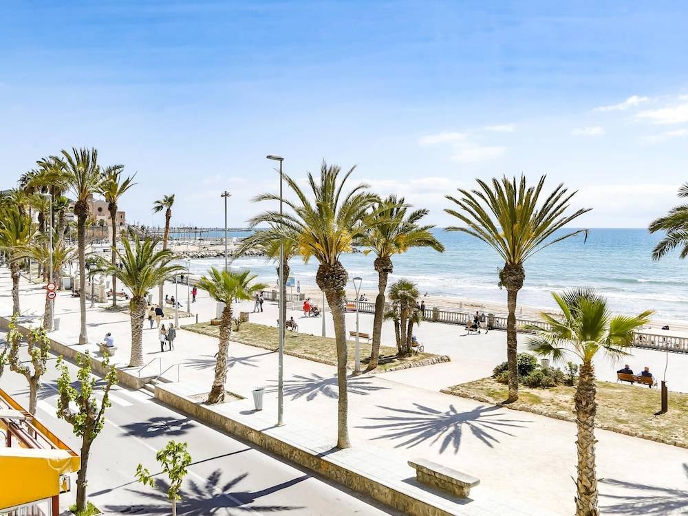 Apartamento Acogedor en Primera Linea Liliane 2