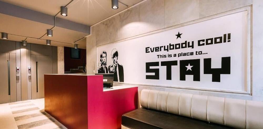 Stay Hybrid Youth Hostel 1