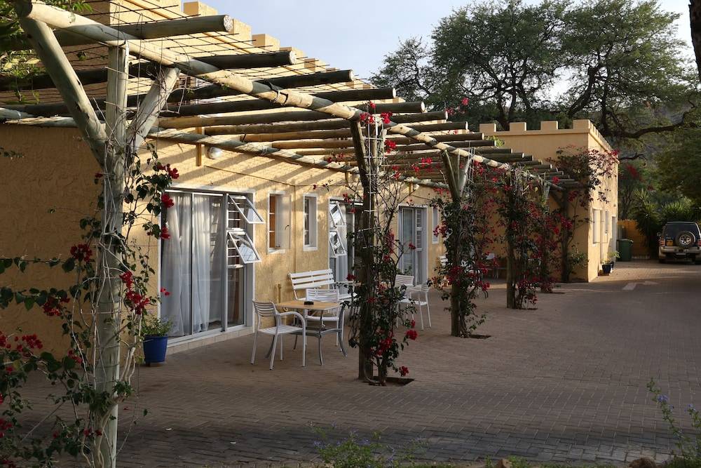Capbon Guesthouse 2
