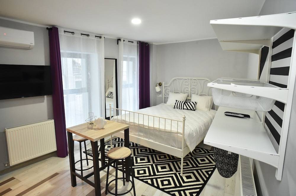 Heights Accommodation City Center 1