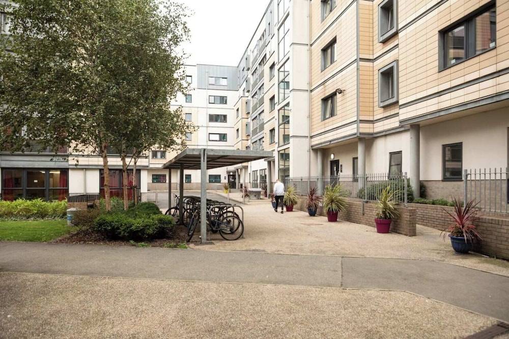 Albert Court in Liverpool 2