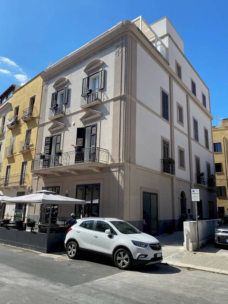 Gonia Residence 1