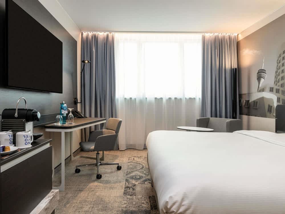 Novotel Duesseldorf Airport 2
