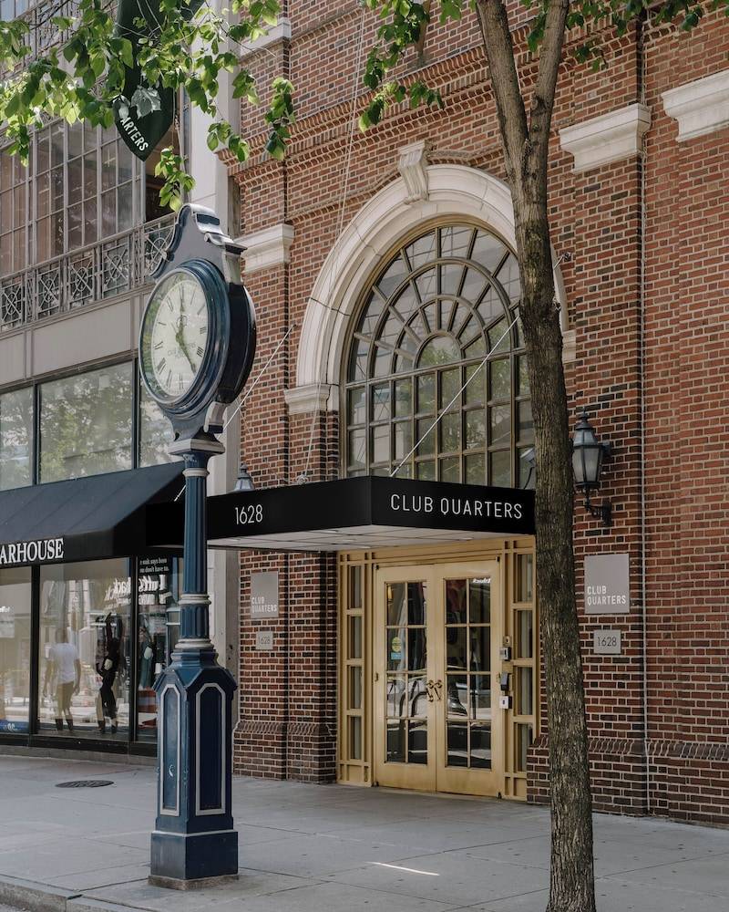 Club Quarters Hotel Rittenhouse Square, Philadelphia 1