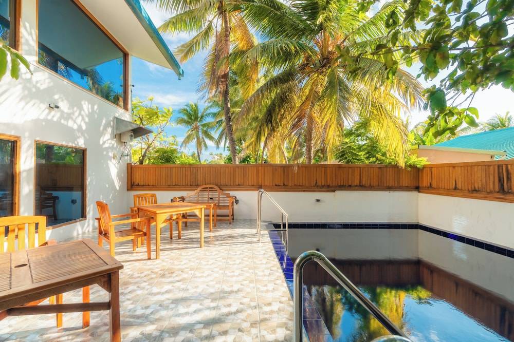 Biosphere by Hawks Hotels Kamadhoo Baa Atoll 1