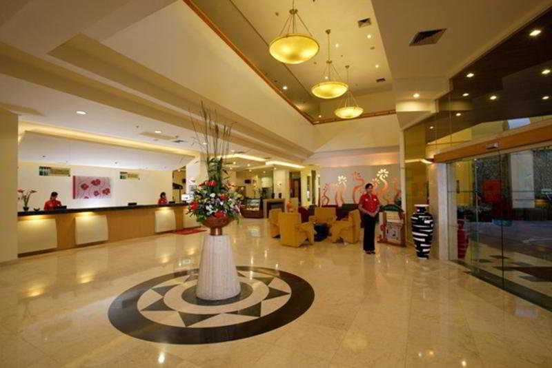 Hotel Sekitar 2