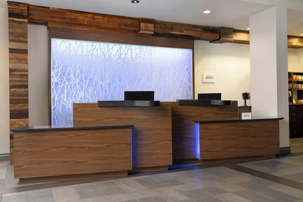 Fairfield by Marriott Inn & Suites Chattanooga 2