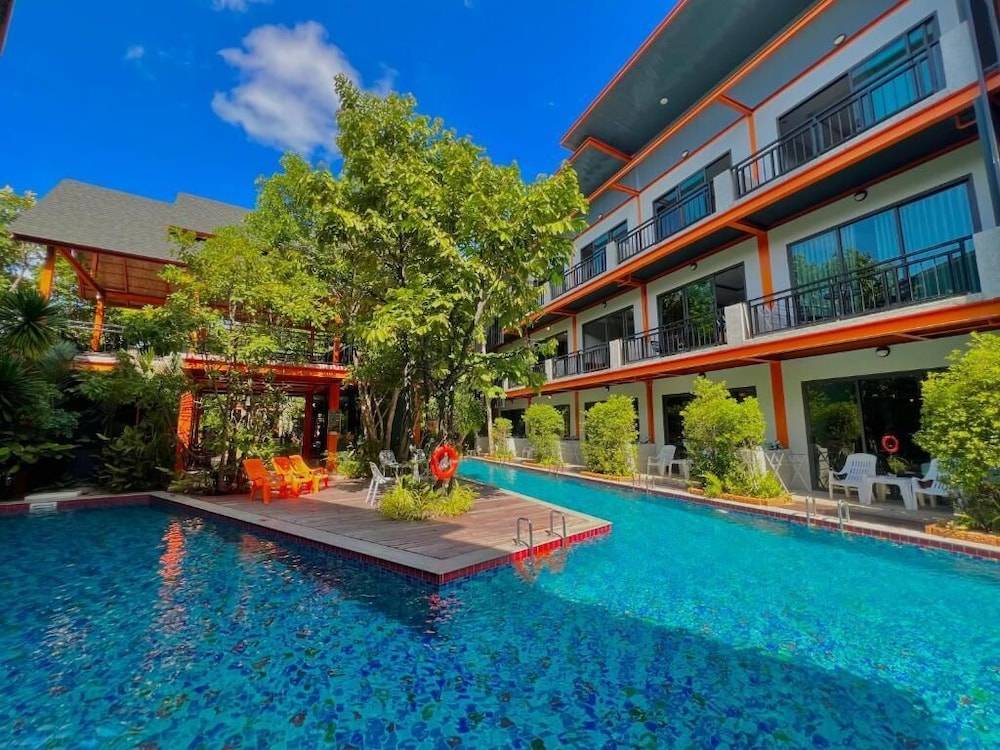 WOW PHUKET 1