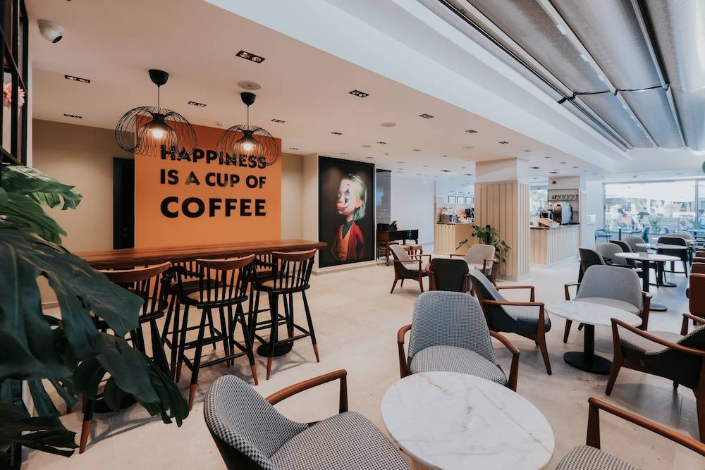 Angelo Coffee Suites 1