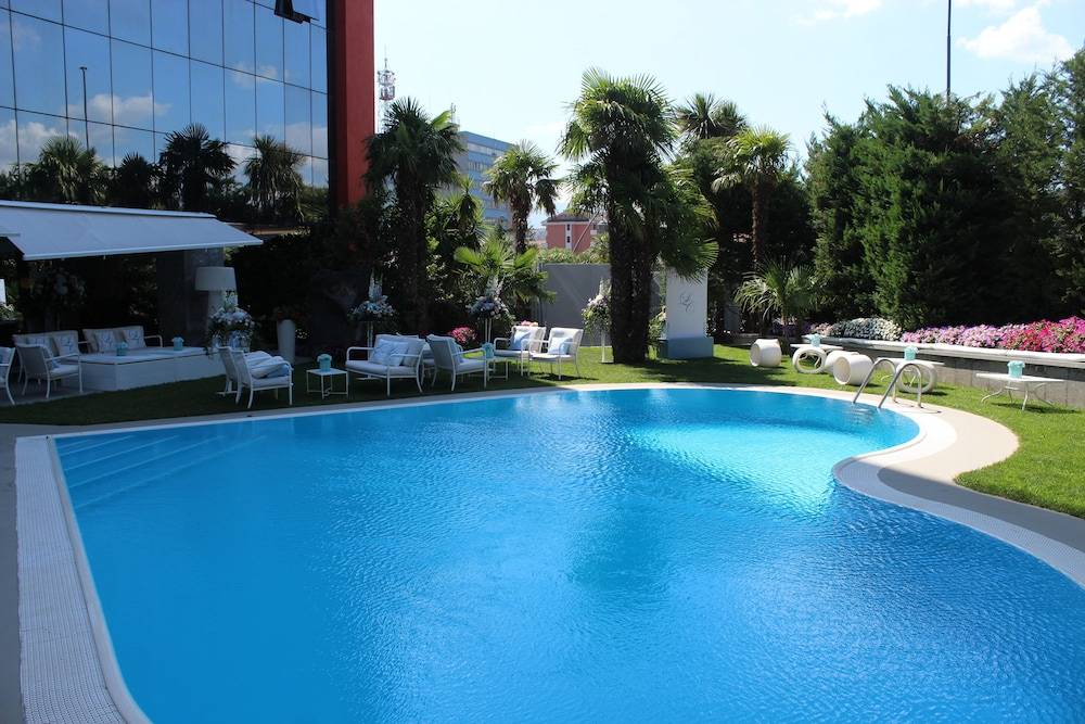 Hotel De La Ville Avellino 1