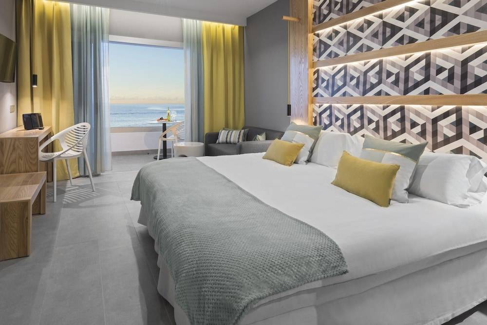 Hotel Atlantic Mirage Suites & SPA - ADULTS ONLY 1