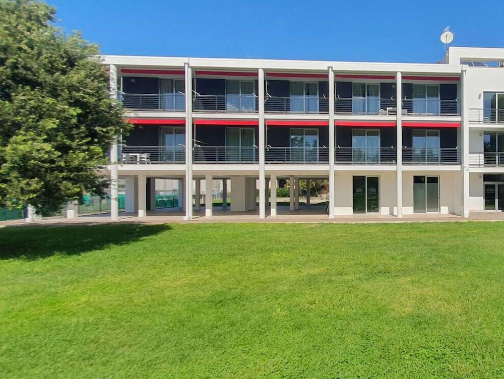Residence Roman 1