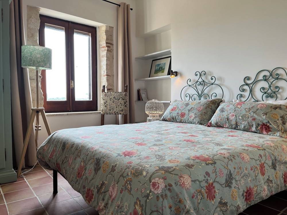 Mater Familias Oasis 2