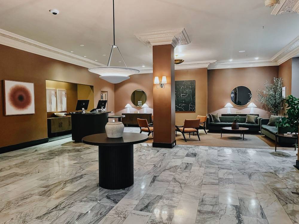 FOUND Hotel Carlton, Nob Hill 2