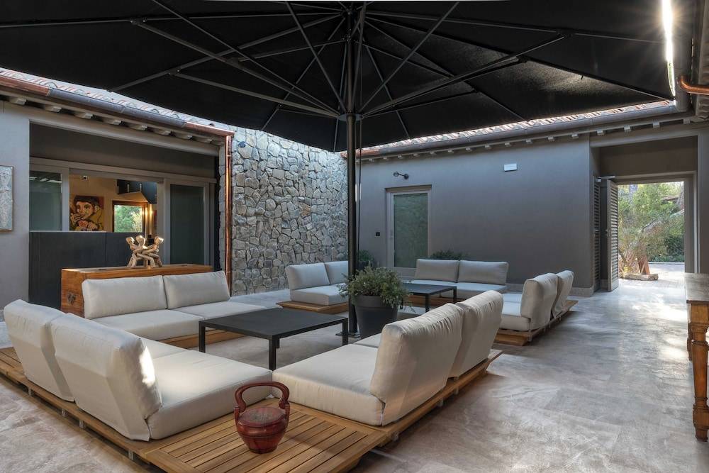 Sunset Villa 2