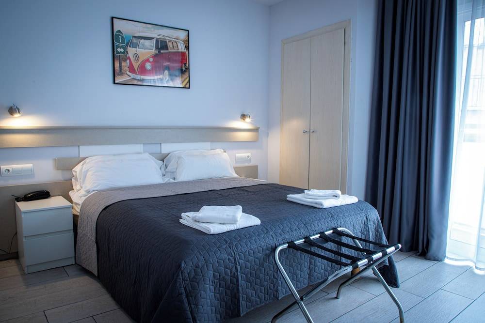 Apartamentos Comfort Calella 1