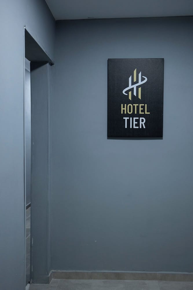 Hotel Tier Center 2