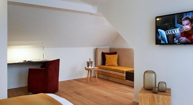 Weinhaus Henninger 1