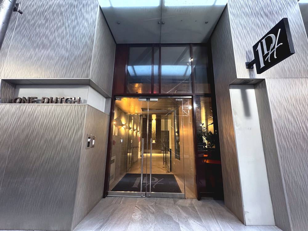One Dutch Hotel 1