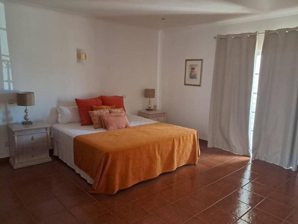 Dona Ana Guesthouse 2