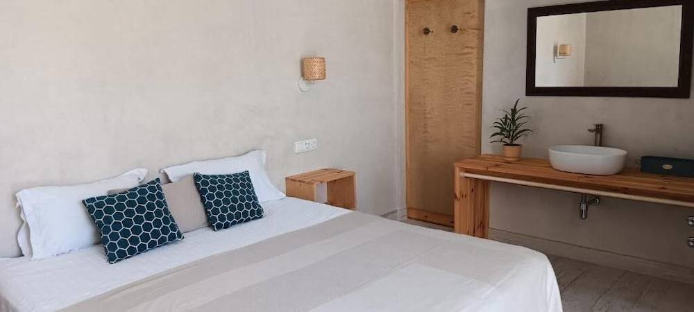 Dona Ana Guesthouse 1