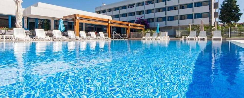 Hotel Bolero 1