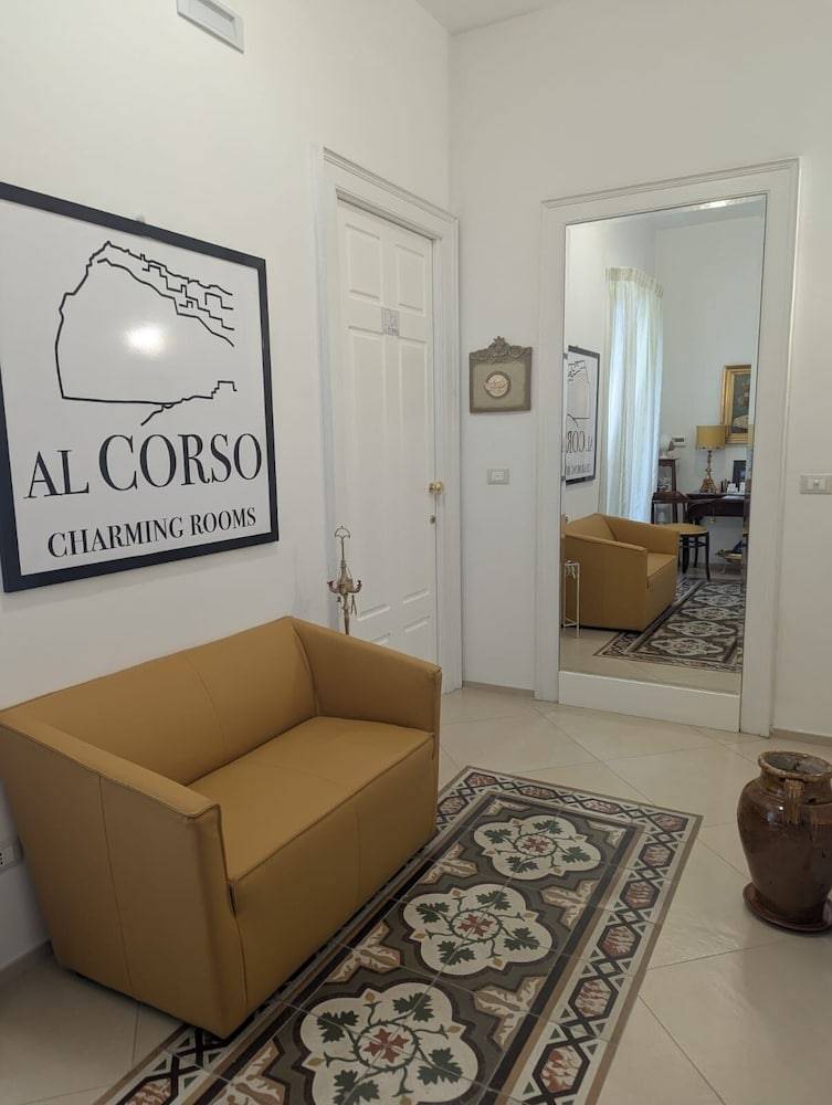 Al Corso Charming Rooms 2