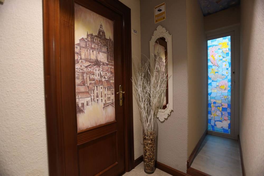 Hostal Goya Suites 2