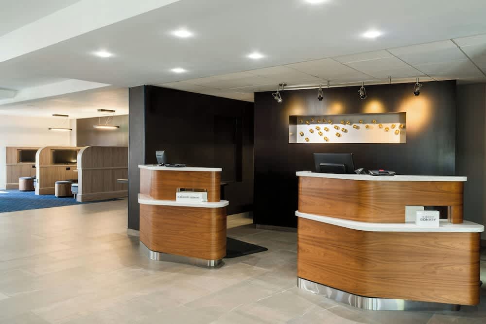 Courtyard Sacramento Airport Natomas 2