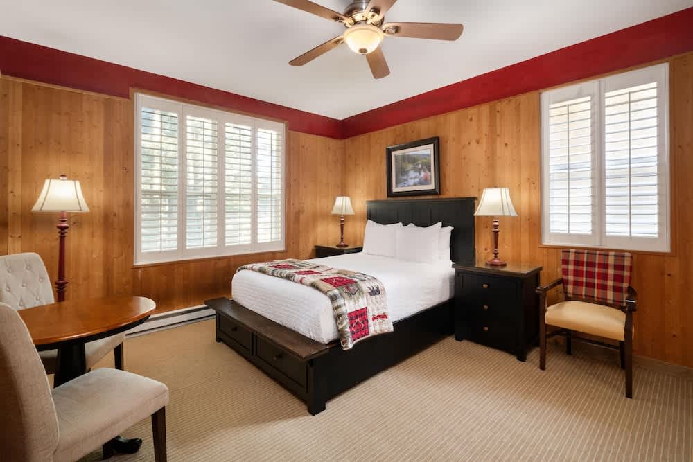 Best Western Grandma's Feather Bed 1