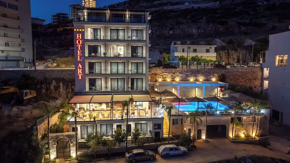 Art Hotel 1