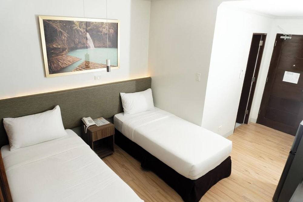 Madison Suites Mactan Cebu 1