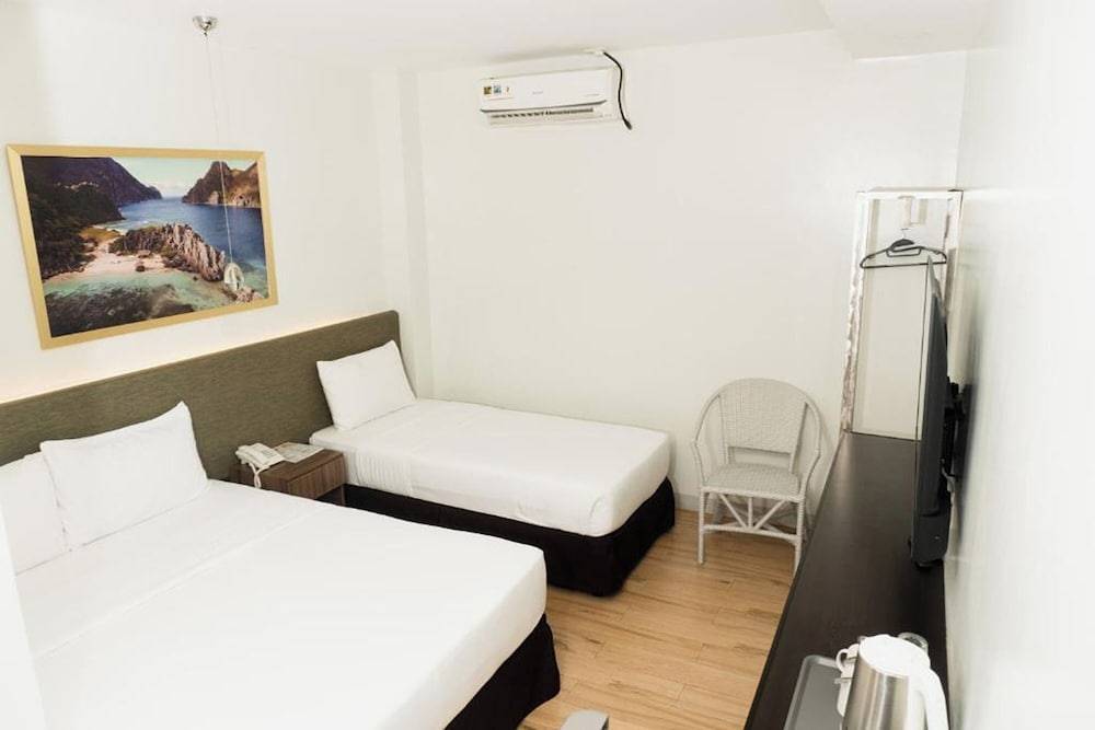 Madison Suites Mactan Cebu 2