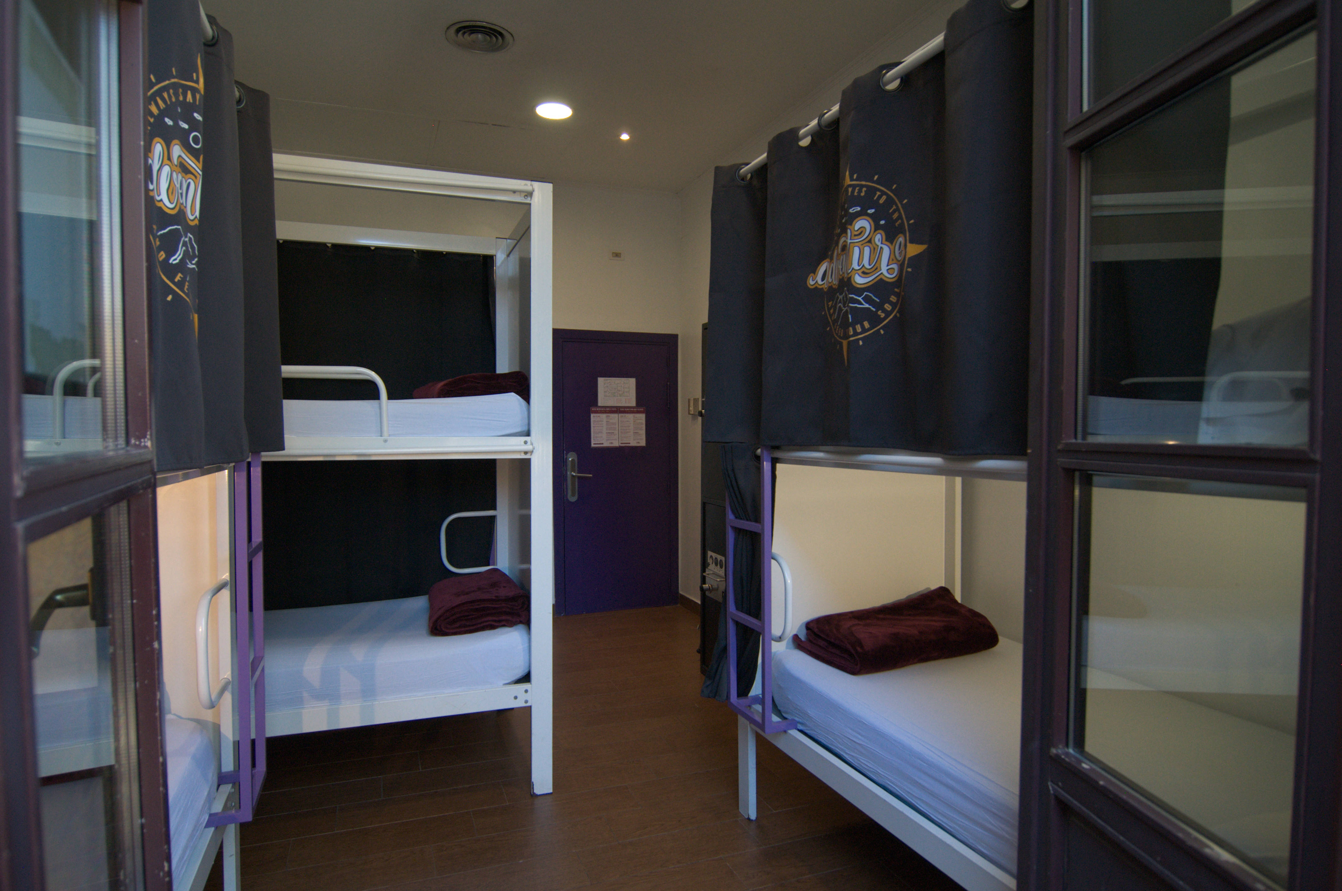 Kabul Party Hostel Barcelona 2
