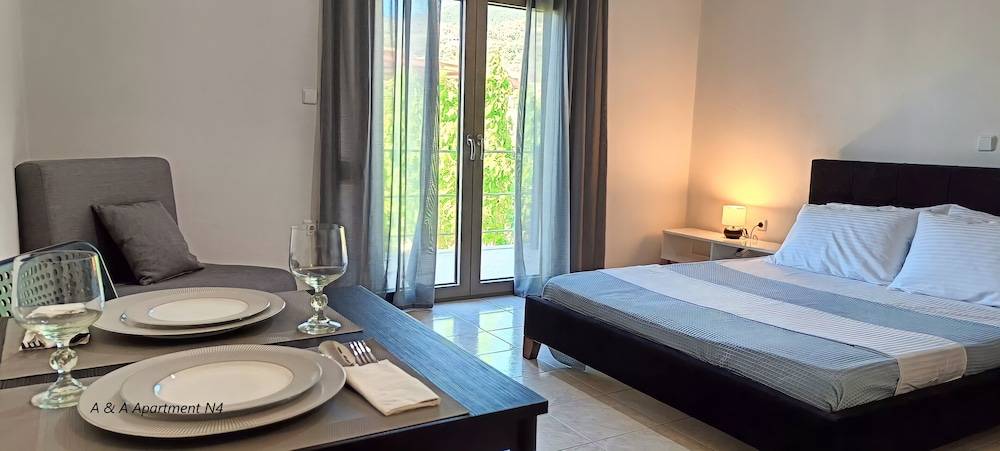 A & A APARTMENTS 2 - Comfort and tranquility in the center of Skiathos 2