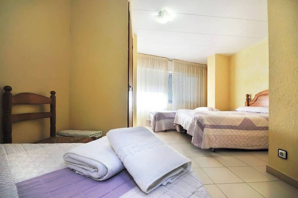 Hostal Avi Pep 1