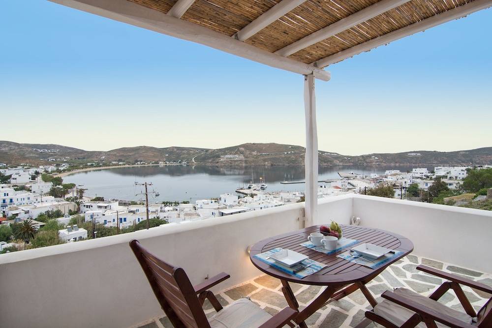 Serifos Houses Livadi 1