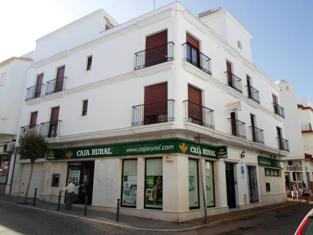Hostel Conil - Habitaciones con baño privado en el centro de Conil 2