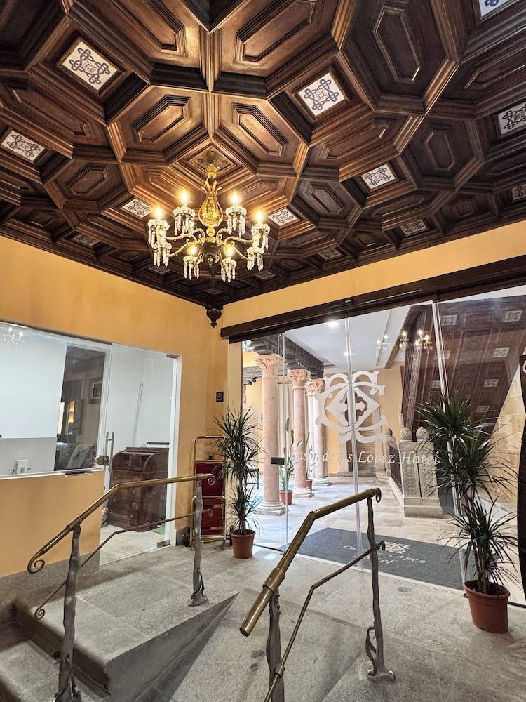 Hotel Boutique Casón De Los López 2