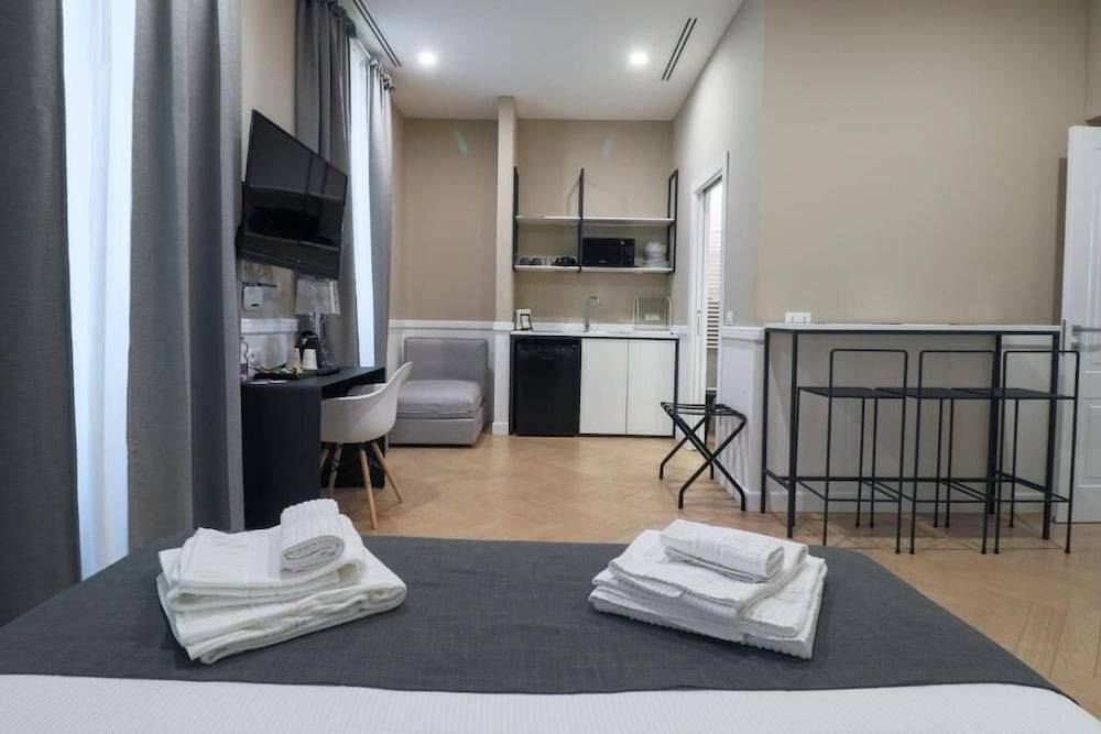 Elisabeth Boutique Rooms 1