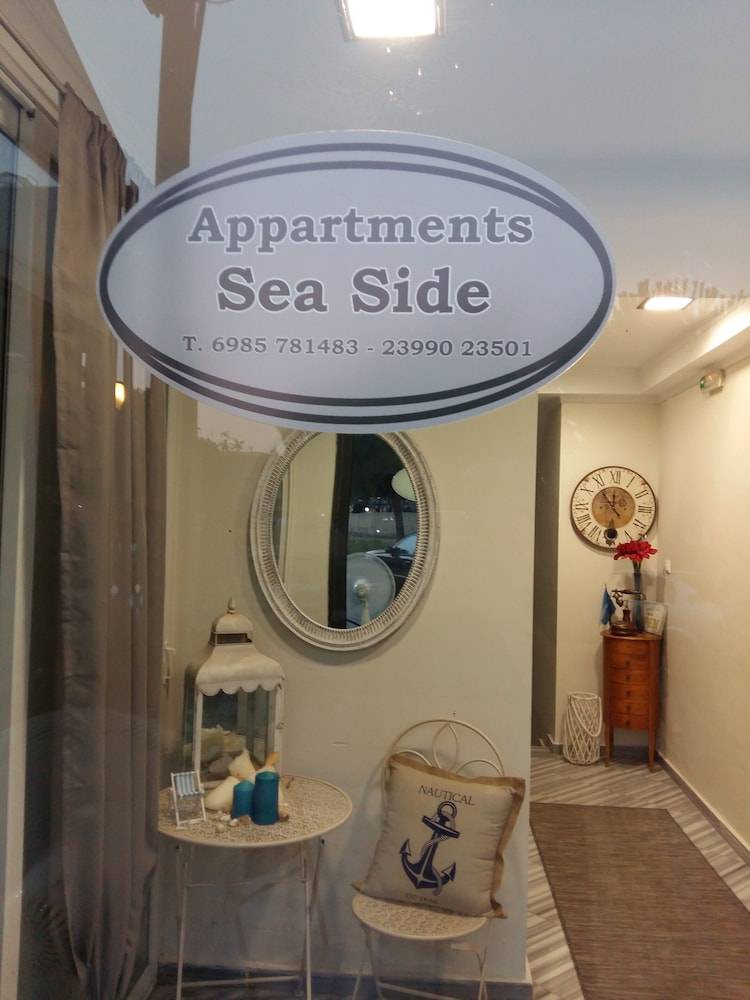 Aqua Mare Sea Side Rooms 1