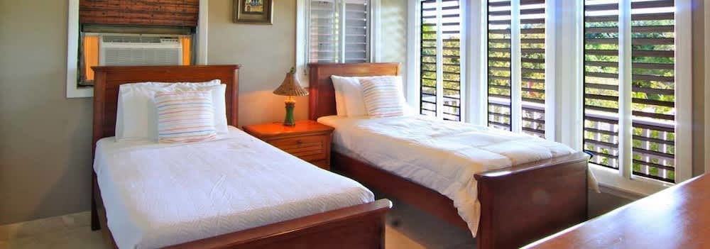 Neptune Villas 2